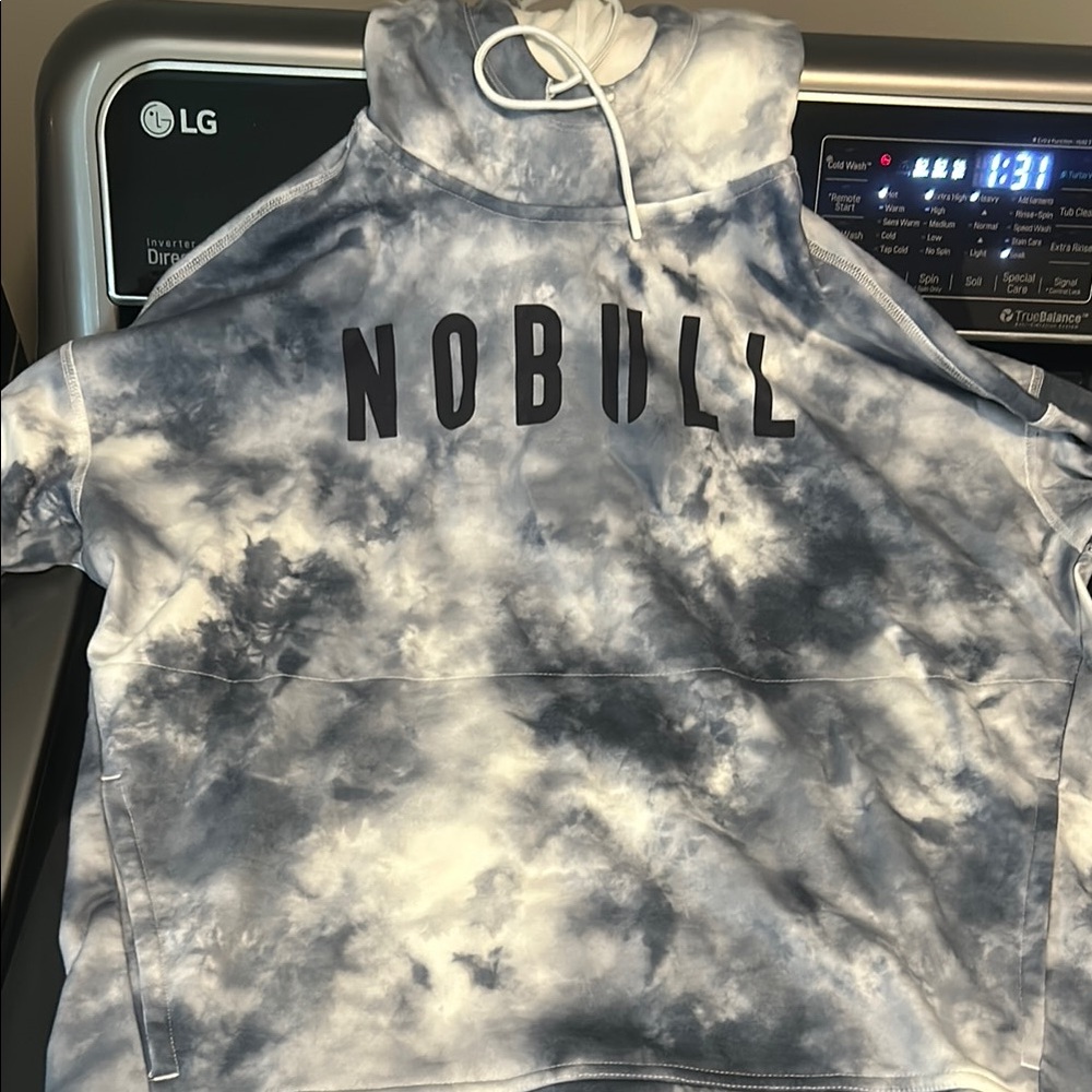 NOBULL Cloudy Gray Hoodie